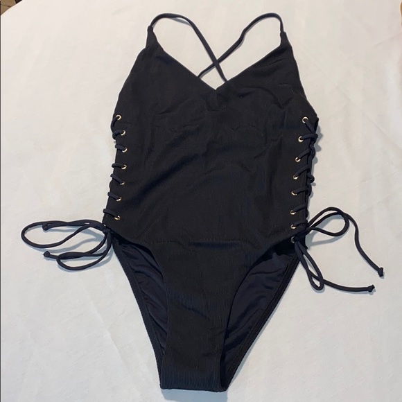 LSpace Ridin' High Ribbed High & Mighty One-Piece - Picture 5 of 12